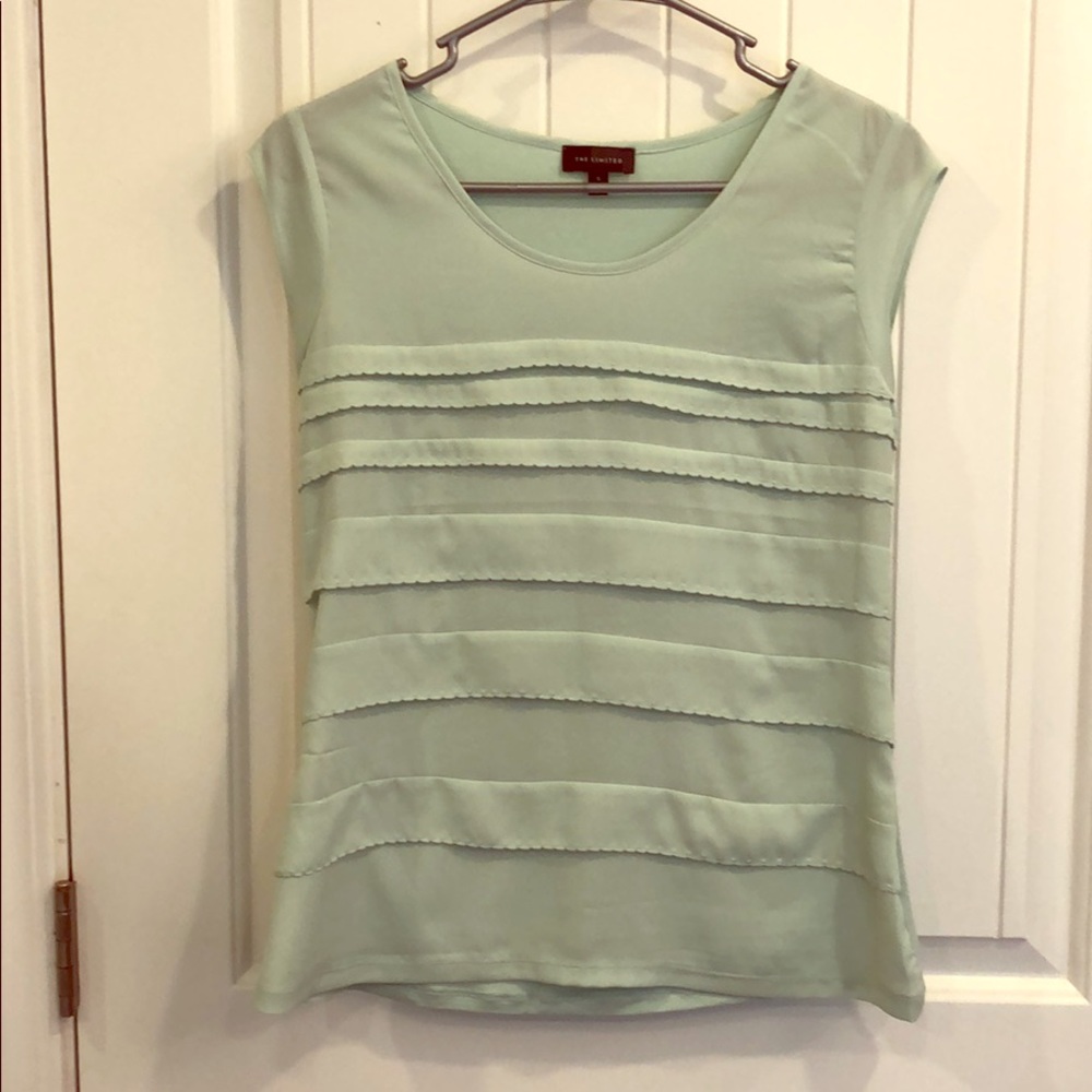 Short sleeve sea foam green blouse size S